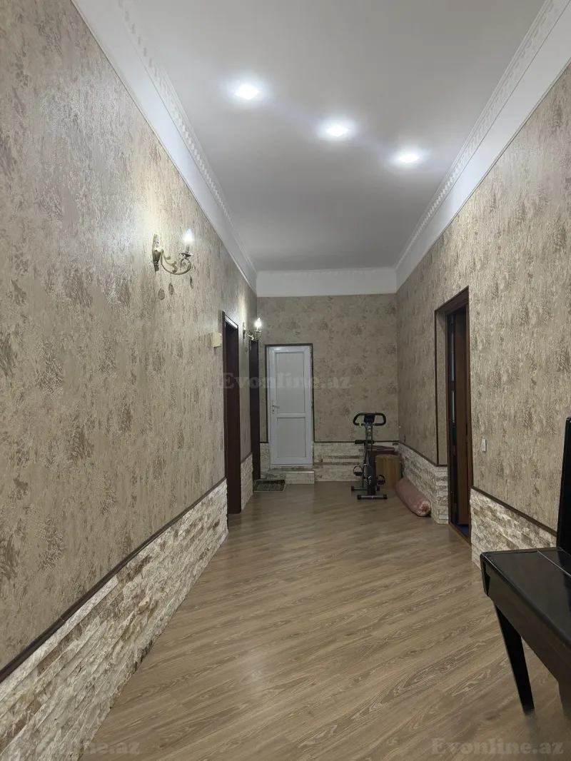 4 otaqlı köhnə tikili mənzil satılır — Səbail r., Bakı - şəkil 19