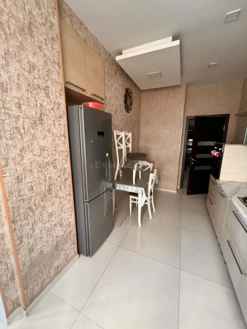3 otaqlı yeni tikili mənzil kirayə verilir — Qara Qarayev m., Bakı - şəkil 18
