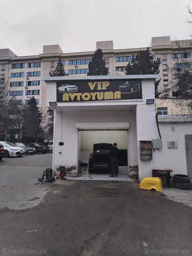 Obyekt 30 m² 8-ci mikrorayon Satılır