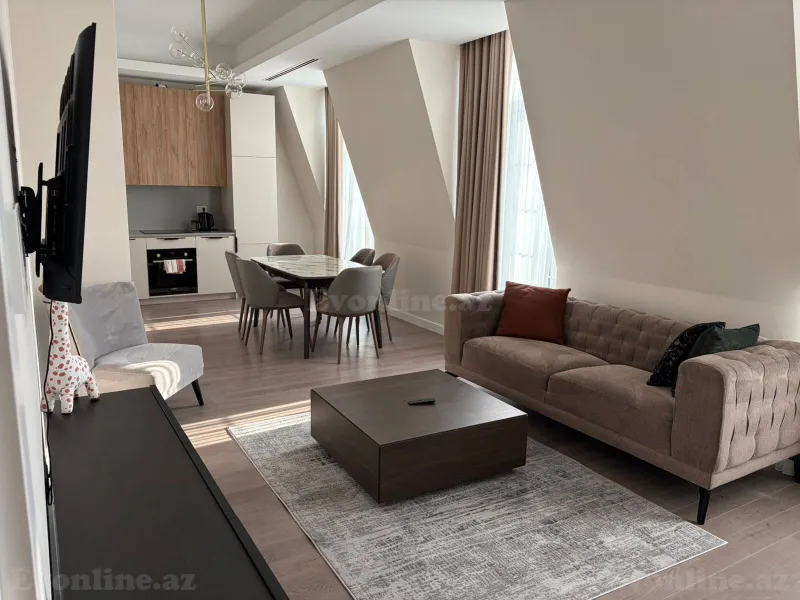 3 otaqlı Mənzil 108 m² Xətai r. Kirayə verilir