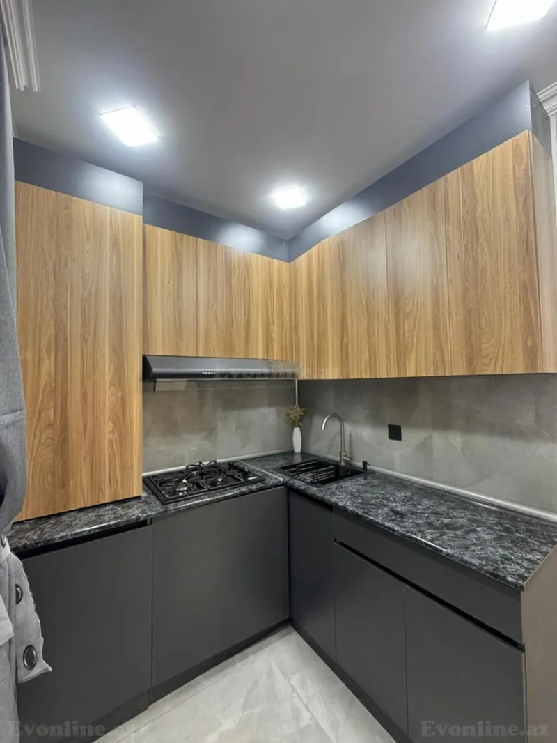 2 otaqlı köhnə tikili mənzil satılır — 4-cü mikrorayon, Bakı - şəkil 4