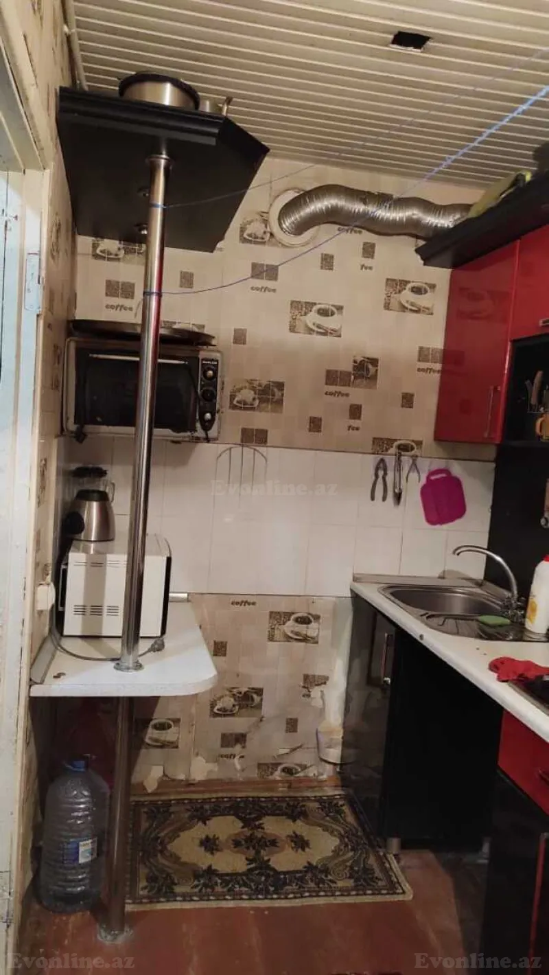 2 otaqlı Mənzil 40 m² 8-ci kilometr Kirayə verilir