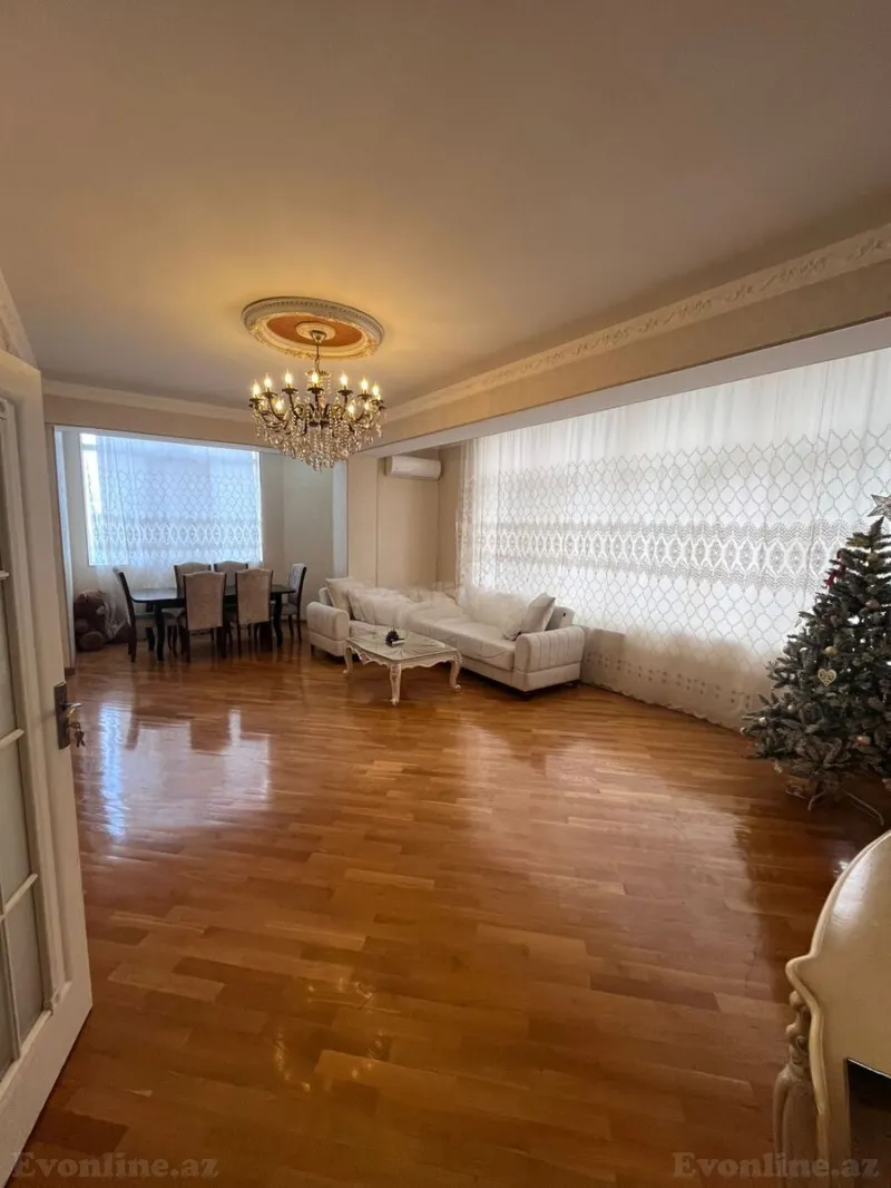 3 otaqlı Mənzil 112 m² 20 Yanvar m. Kirayə verilir