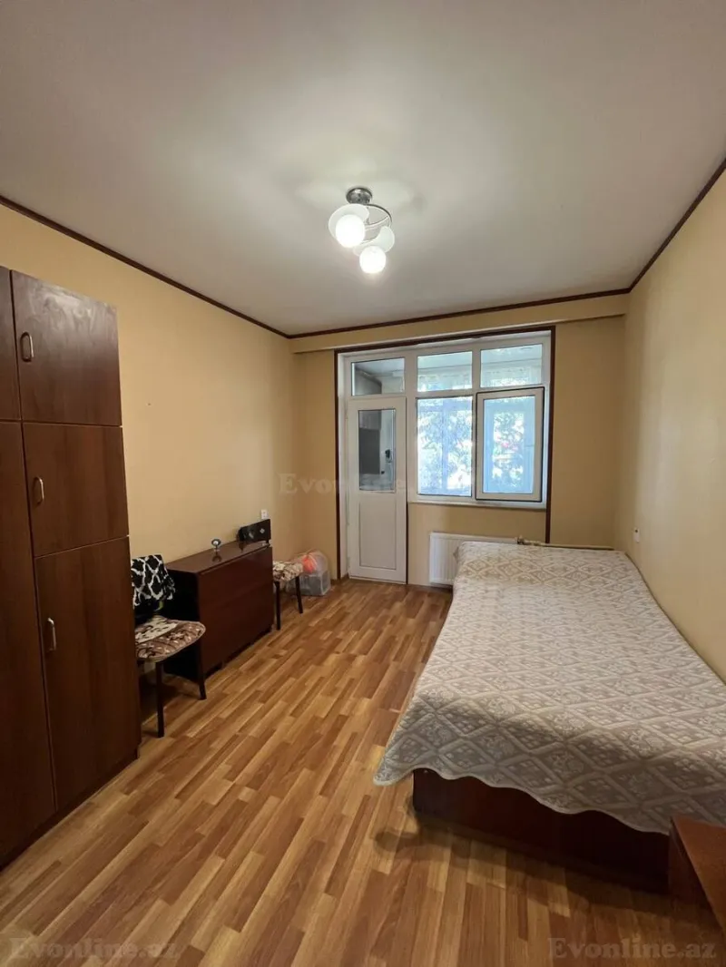 3 otaqlı köhnə tikili mənzil satılır — Həzi Aslanov m., Bakı - şəkil 9
