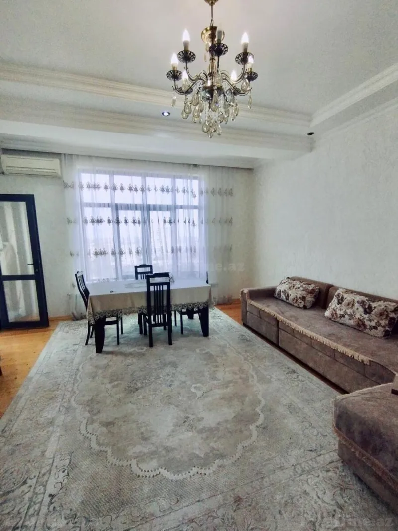 3 otaqlı Mənzil 110 m² 8-ci kilometr Satılır
