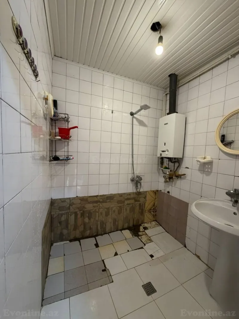 2 otaqlı köhnə tikili mənzil satılır — Xalqlar Dostluğu m., Bakı - şəkil 8