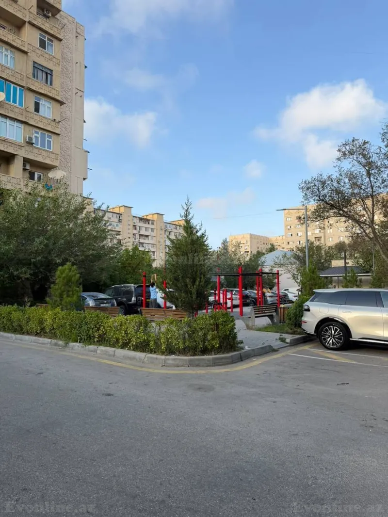 2 otaqlı köhnə tikili mənzil satılır — Xalqlar Dostluğu m., Bakı - şəkil 17