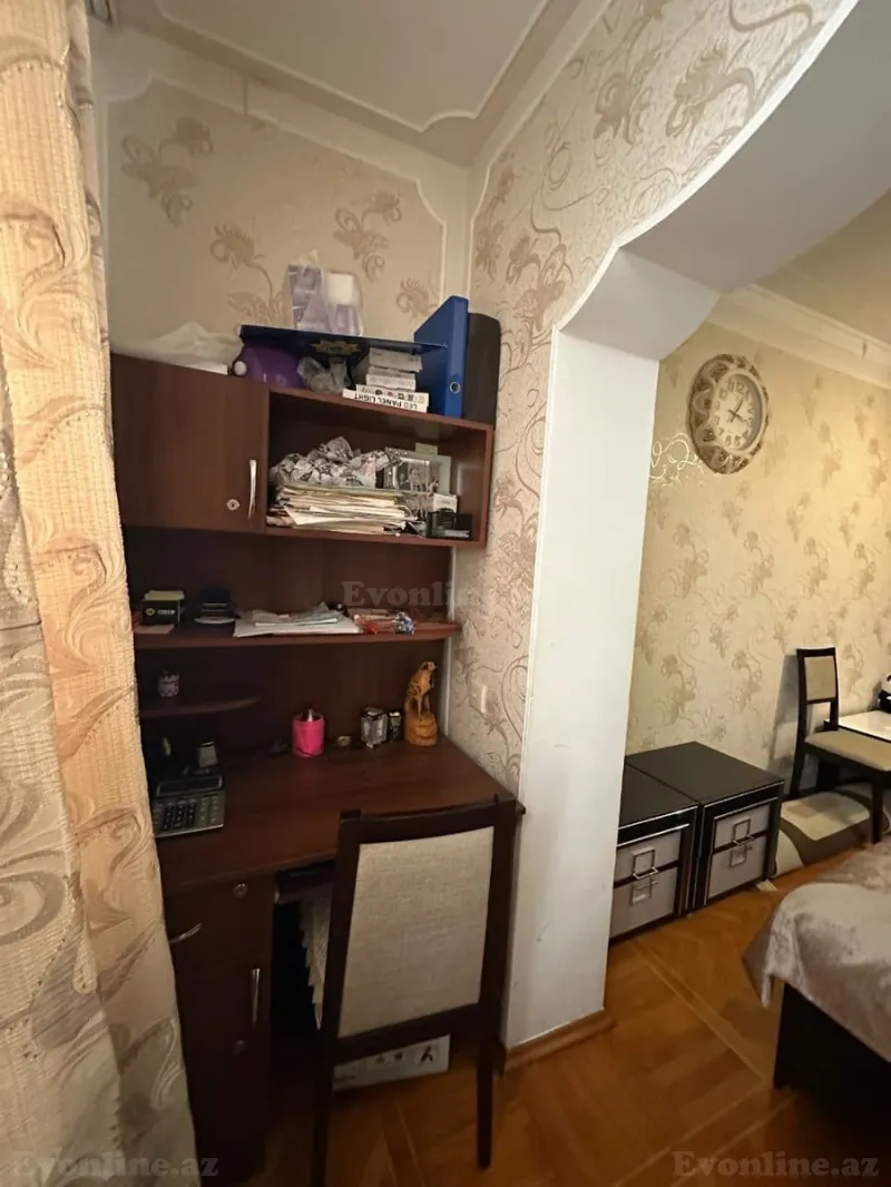 4 otaqlı köhnə tikili mənzil satılır — İnşaatçılar m., Bakı - şəkil 16