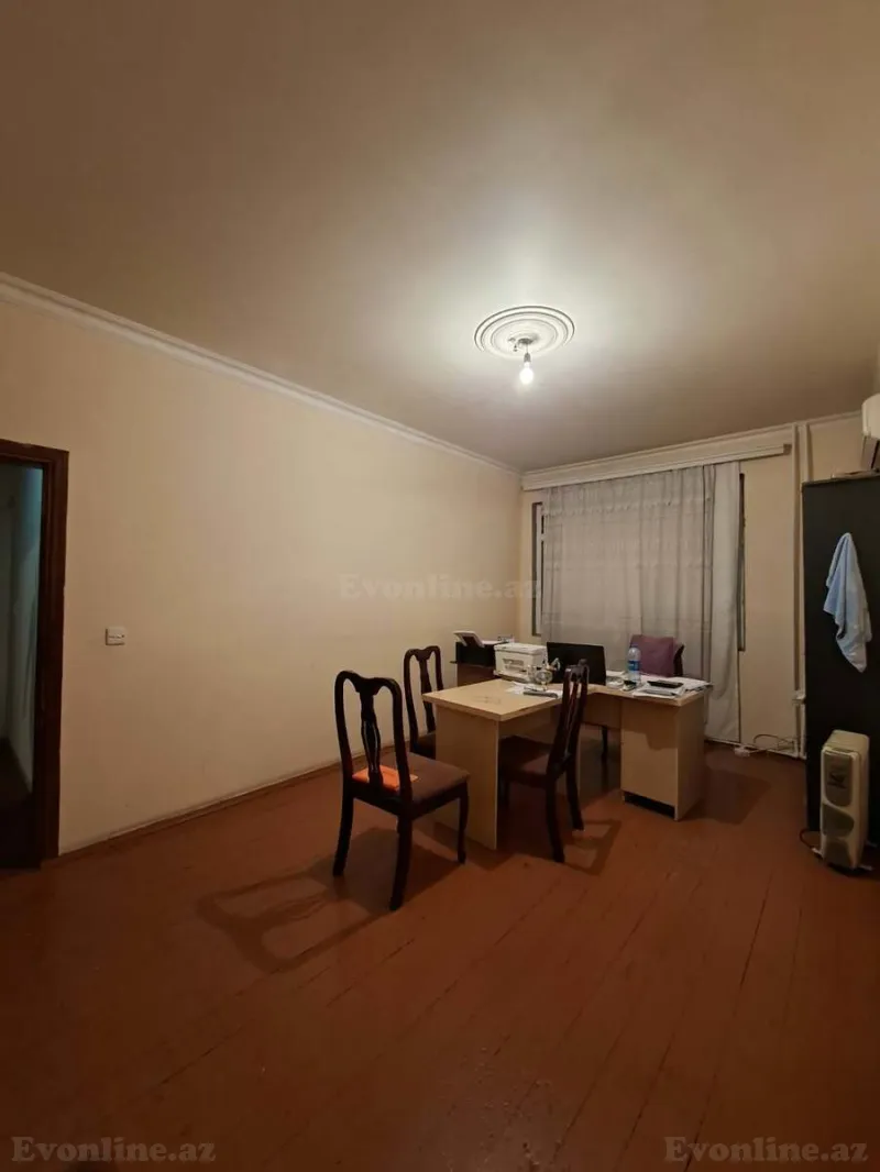 3 otaqlı köhnə tikili mənzil satılır — Gənclik m., Bakı - şəkil 10