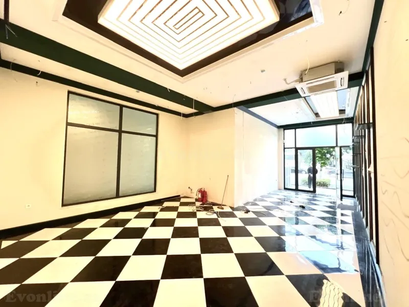 Obyekt 77 m² Nəsimi r. Kirayə verilir