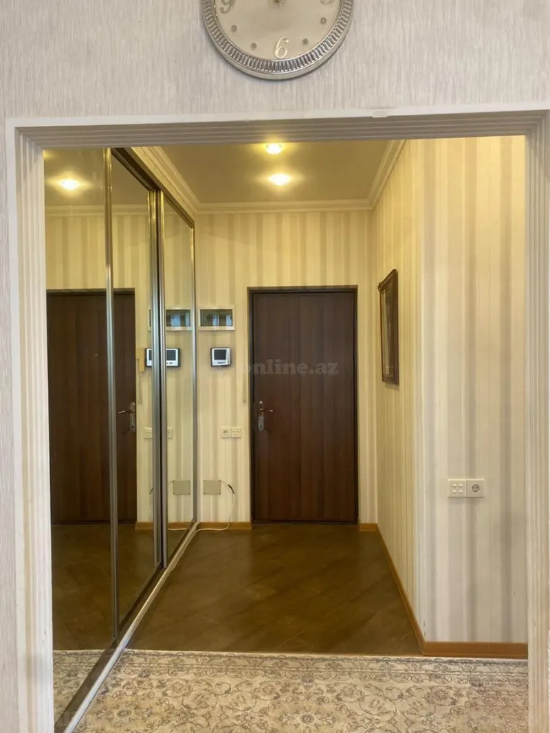 3 otaqlı Mənzil 80 m² 28 May m. Kirayə verilir