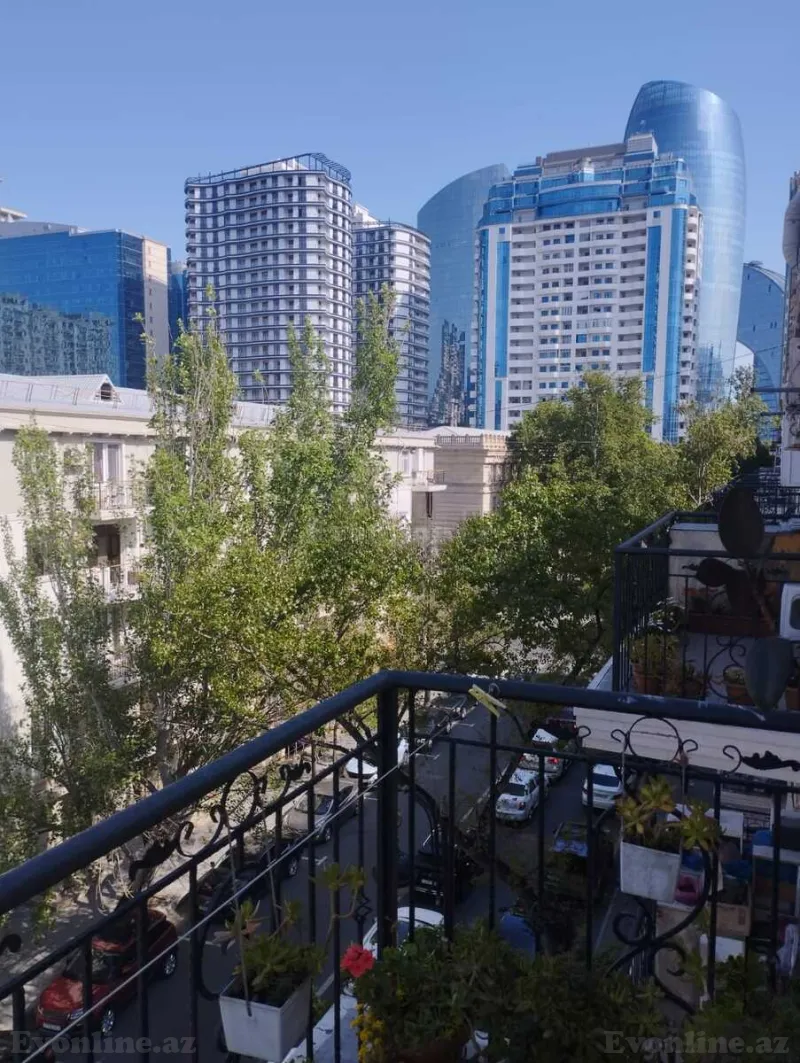 2 otaqlı köhnə tikili mənzil kirayə verilir — 28 May m., Bakı - şəkil 16
