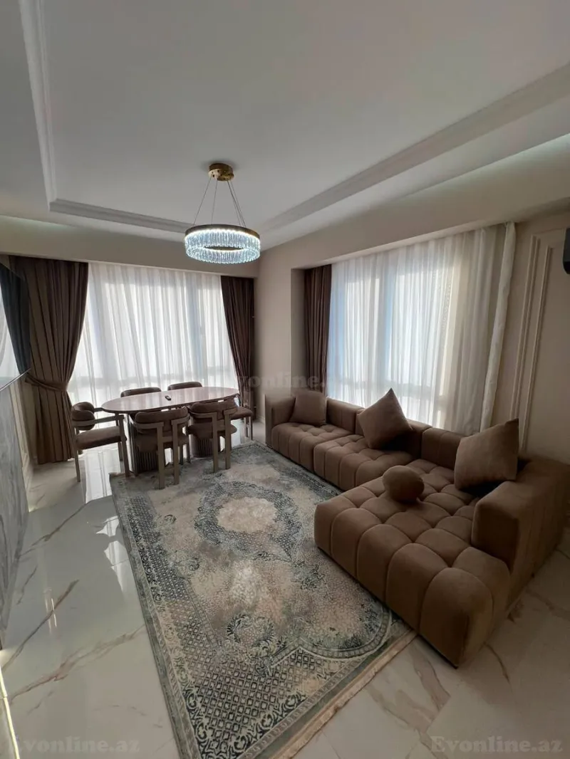 3 otaqlı Mənzil 90 m² Bakmil m. Kirayə verilir