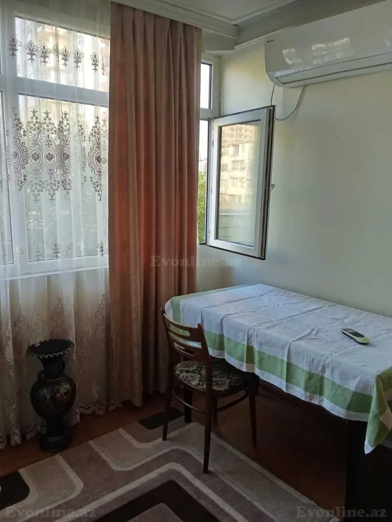 2 otaqlı köhnə tikili mənzil satılır — Elmlər Akademiyası m., Bakı - şəkil 3