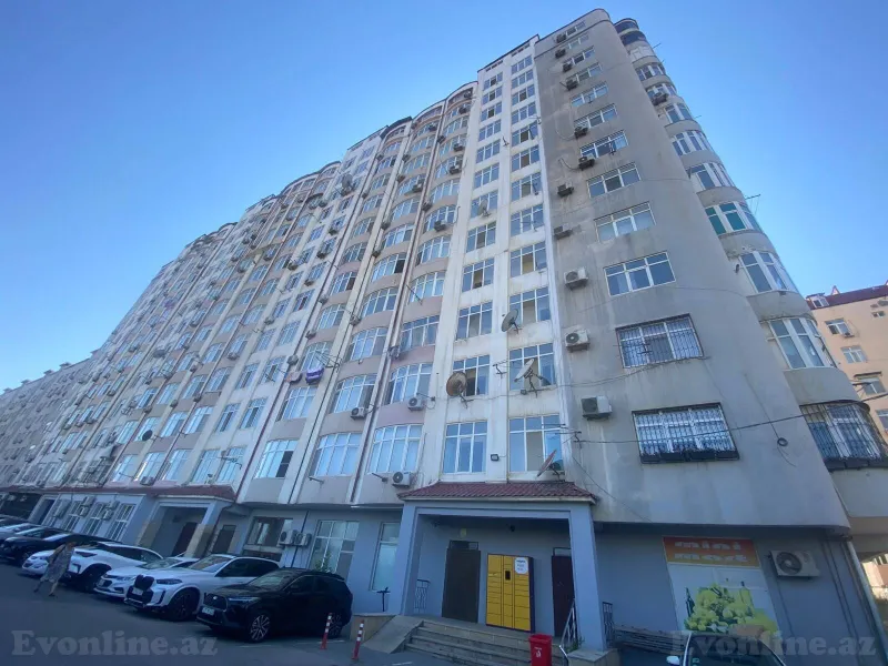 3 otaqlı Mənzil 102 m² Elmlər Akademiyası m. Satılır