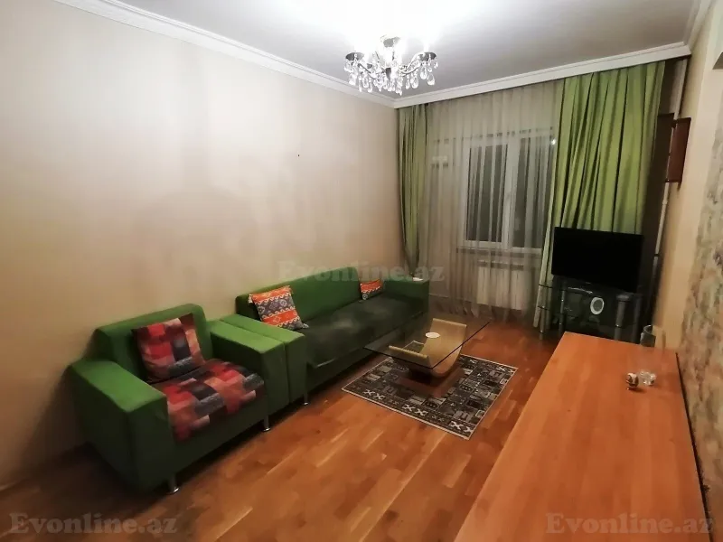 2 otaqlı köhnə tikili mənzil satılır — Elmlər Akademiyası m., Bakı - şəkil 4
