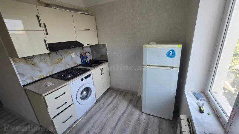 1 otaqlı köhnə tikili mənzil satılır — 8-ci kilometr, Bakı - şəkil 4