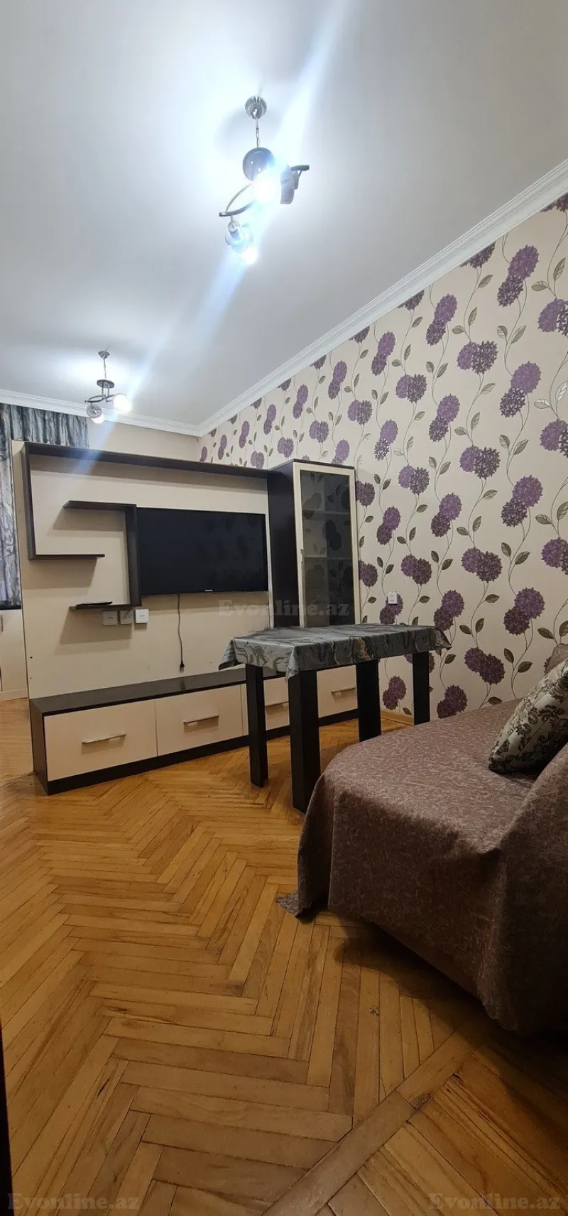 1 otaqlı köhnə tikili mənzil kirayə verilir — Səbail r., Bakı - şəkil 8