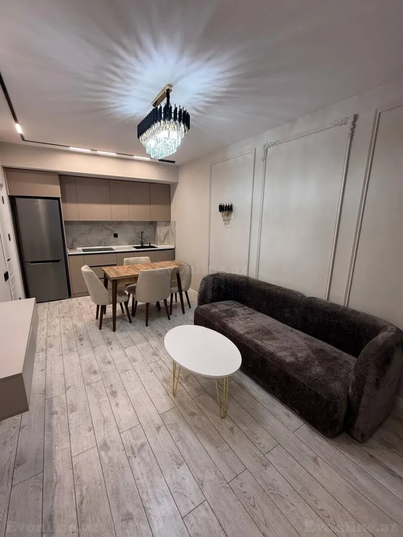 2 otaqlı Mənzil 67 m² Xalqlar Dostluğu m. Kirayə verilir