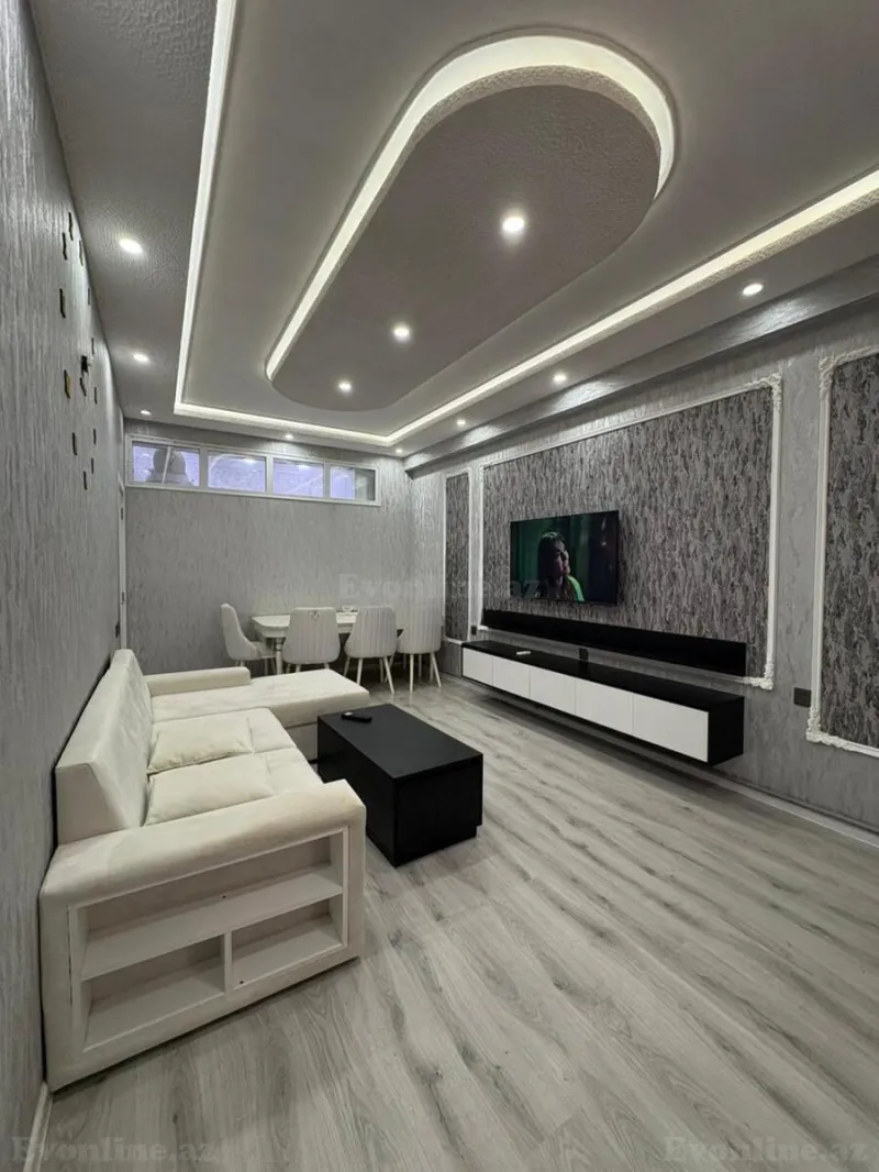 2 otaqlı Mənzil 70 m² Xətai r. Satılır