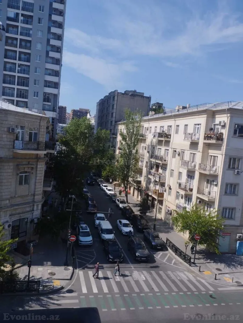 2 otaqlı köhnə tikili mənzil kirayə verilir — 28 May m., Bakı - şəkil 2