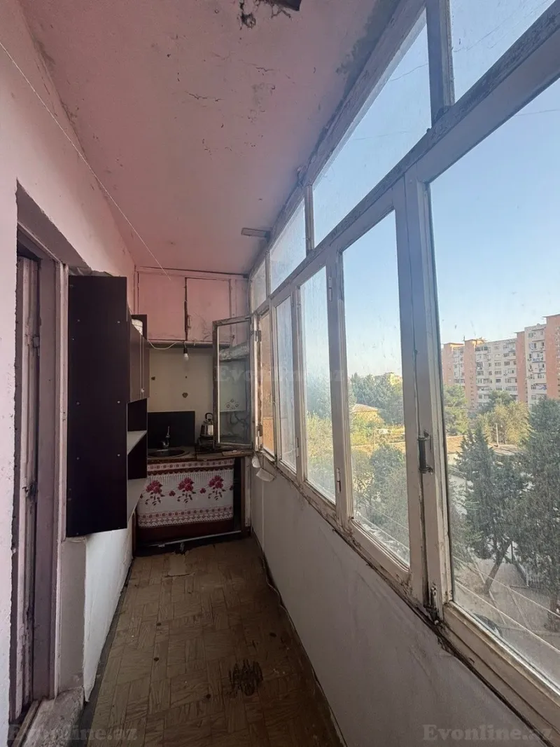 1 otaqlı köhnə tikili mənzil satılır — Qaraçuxur, Bakı - şəkil 3