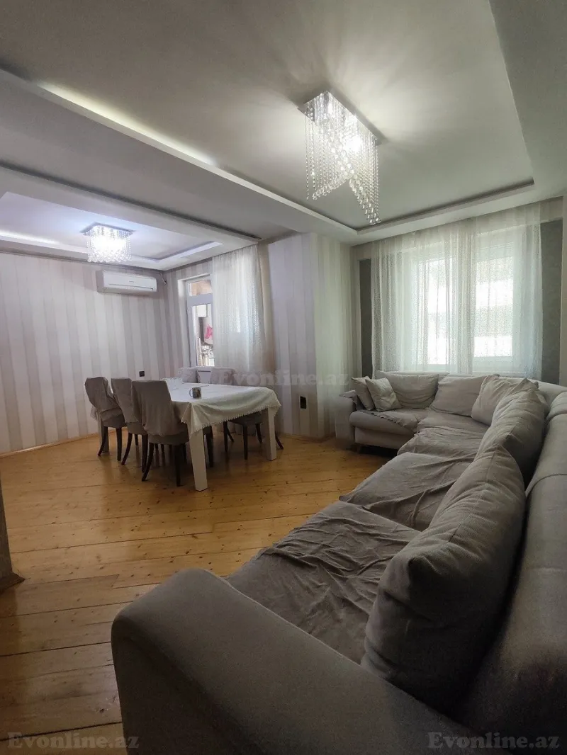 4 otaqlı Mənzil 125 m² Bakıxanov Satılır
