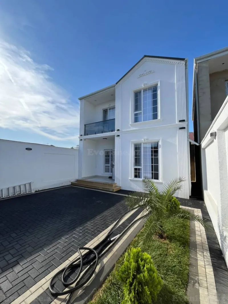 4 otaqlı Həyət evi 140 m² Binə Satılır