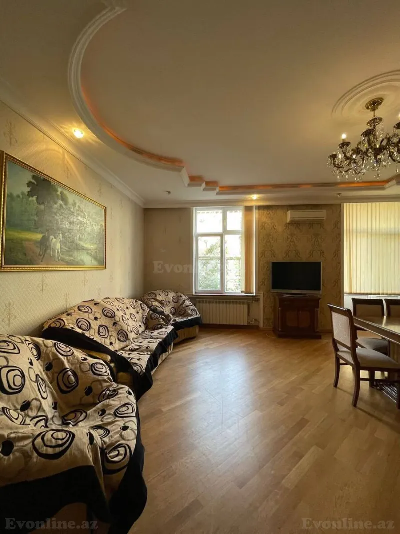 2 otaqlı köhnə tikili mənzil kirayə verilir — Yasamal r., Bakı - şəkil 3