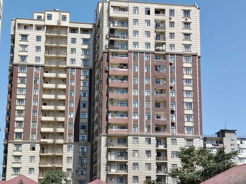 4 otaqlı yeni tikili mənzil satılır — Bakmil m., Bakı - şəkil 2