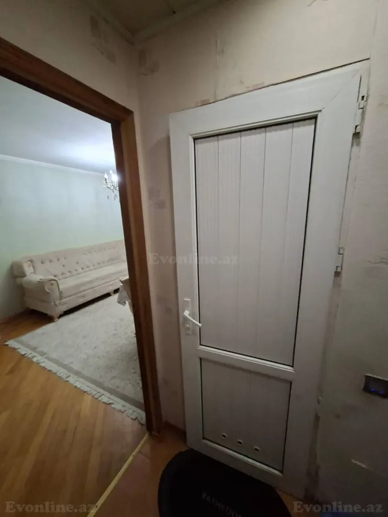 3 otaqlı köhnə tikili mənzil kirayə verilir — Elmlər Akademiyası m., Bakı - şəkil 7