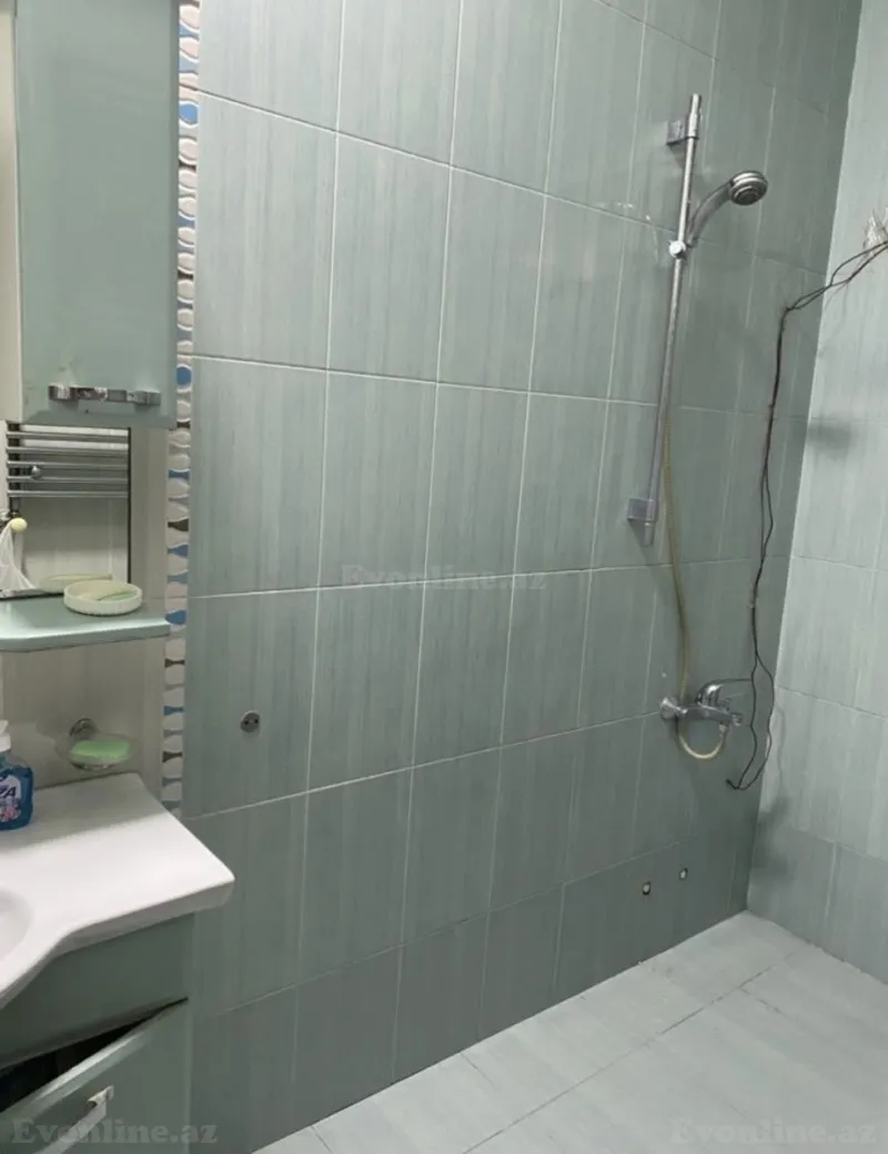 4 otaqlı həyət evi kirayə verilir — Binəqədi, Bakı - şəkil 12