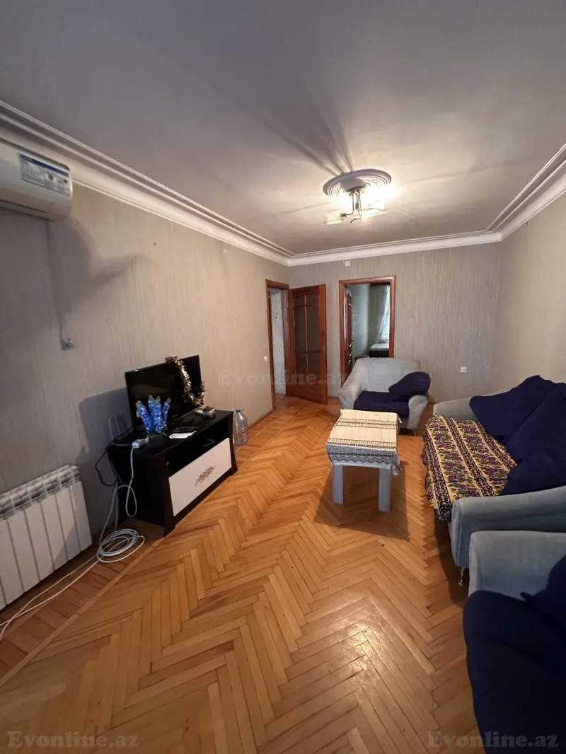 2 otaqlı köhnə tikili mənzil satılır — 8-ci mikrorayon, Bakı - şəkil 7