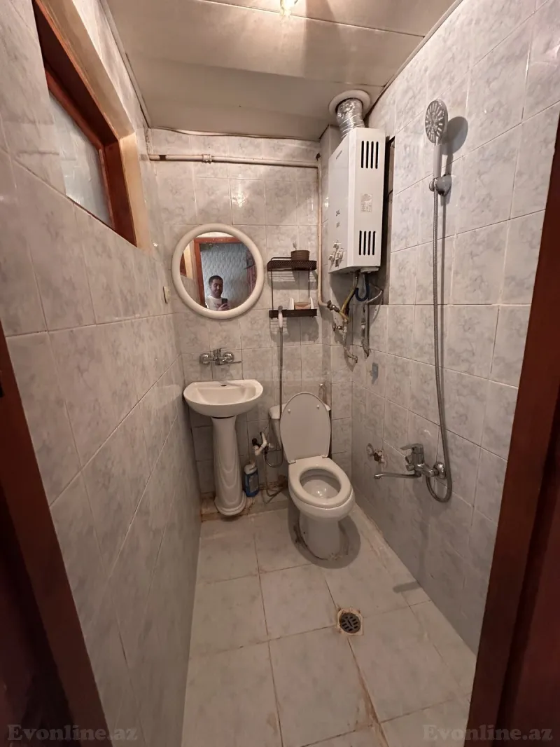 2 otaqlı köhnə tikili mənzil satılır — 8-ci mikrorayon, Bakı - şəkil 11