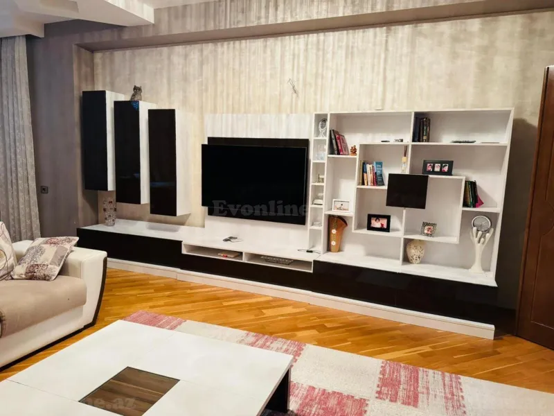 3 otaqlı Mənzil 135 m² 8-ci kilometr Kirayə verilir