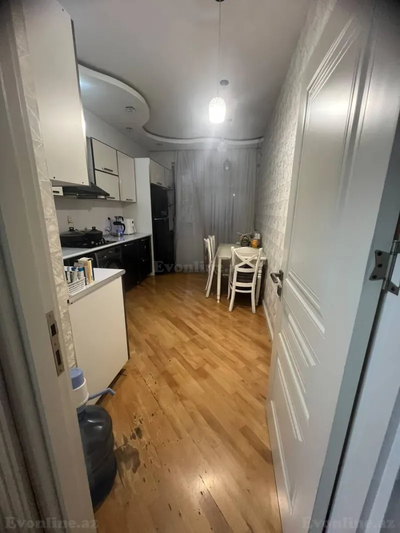 3 otaqlı yeni tikili mənzil kirayə verilir — 8 Noyabr m., Bakı - şəkil 4