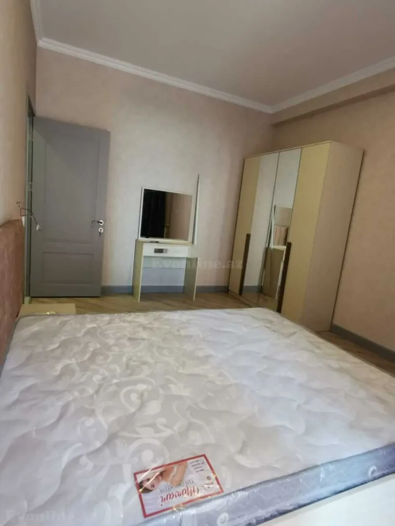 3 otaqlı Mənzil 100 m² Dərnəgül m. Kirayə verilir