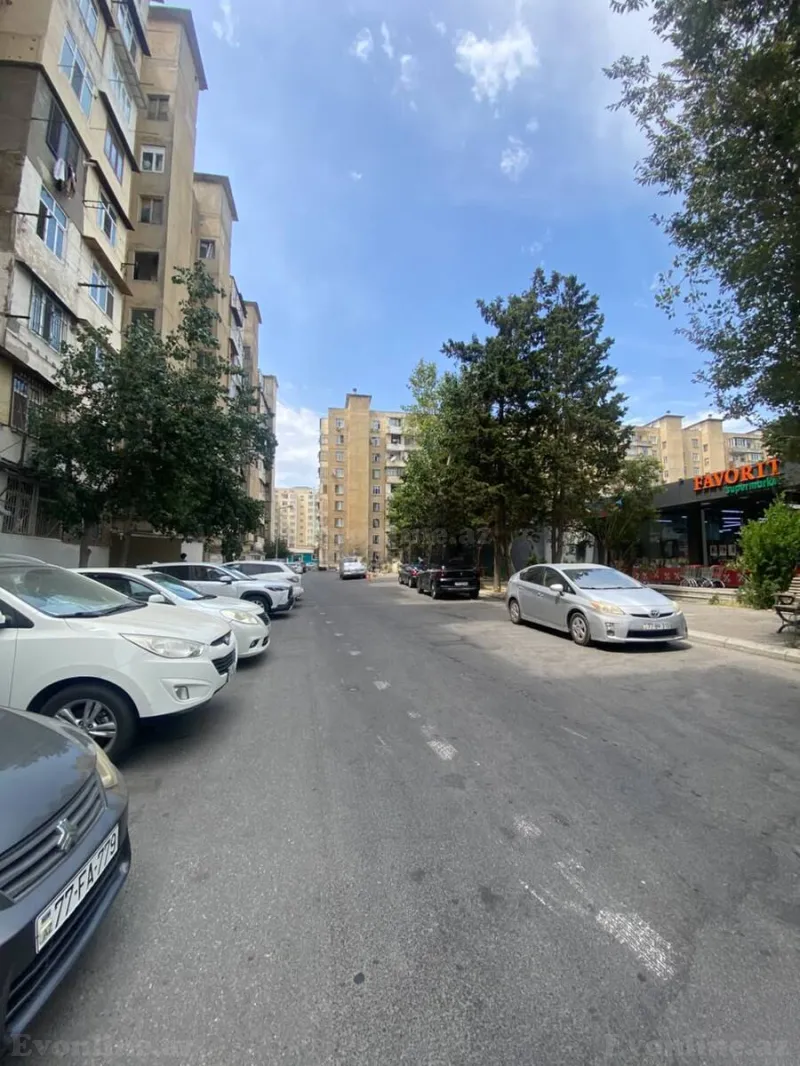 3 otaqlı Mənzil 65 m² Əhmədli Satılır