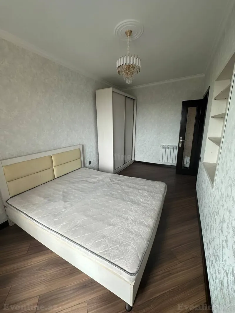 3 otaqlı köhnə tikili mənzil kirayə verilir — Koroğlu m., Bakı - şəkil 11