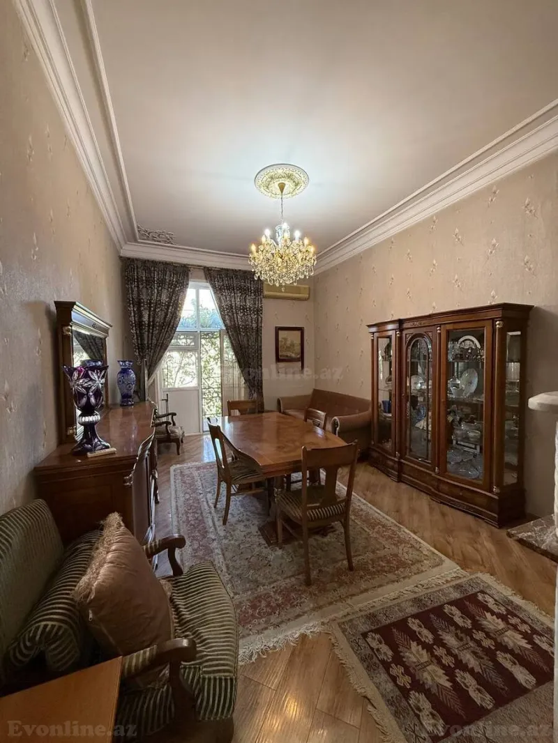 3 otaqlı köhnə tikili mənzil kirayə verilir — Səbail r., Bakı - şəkil 7