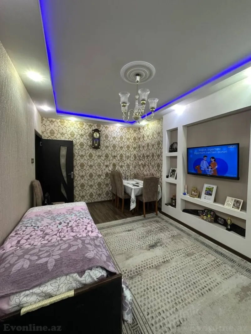 4 otaqlı köhnə tikili mənzil satılır — Bakıxanov, Bakı