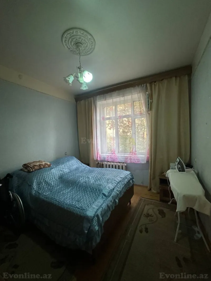 4 otaqlı köhnə tikili mənzil satılır — Bakıxanov, Bakı - şəkil 13