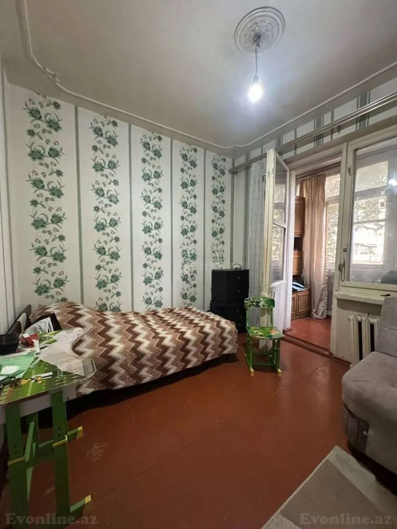 4 otaqlı köhnə tikili mənzil satılır — Bakıxanov, Bakı - şəkil 14
