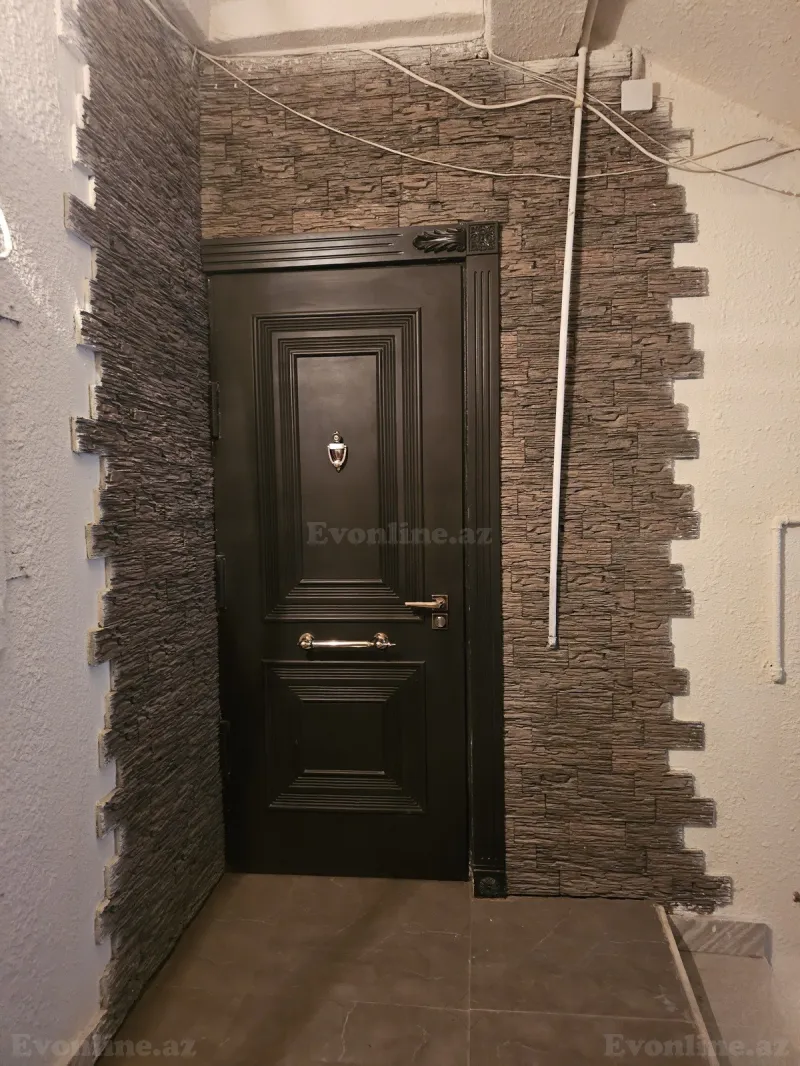 3 otaqlı köhnə tikili mənzil satılır — 8-ci mikrorayon, Bakı - şəkil 3
