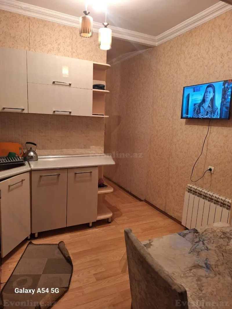 3 otaqlı köhnə tikili mənzil satılır — 8-ci mikrorayon, Bakı - şəkil 12