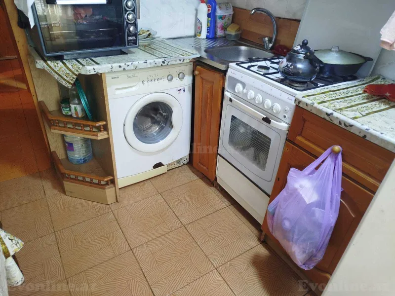 2 otaqlı köhnə tikili mənzil satılır — Həzi Aslanov m., Bakı - şəkil 7