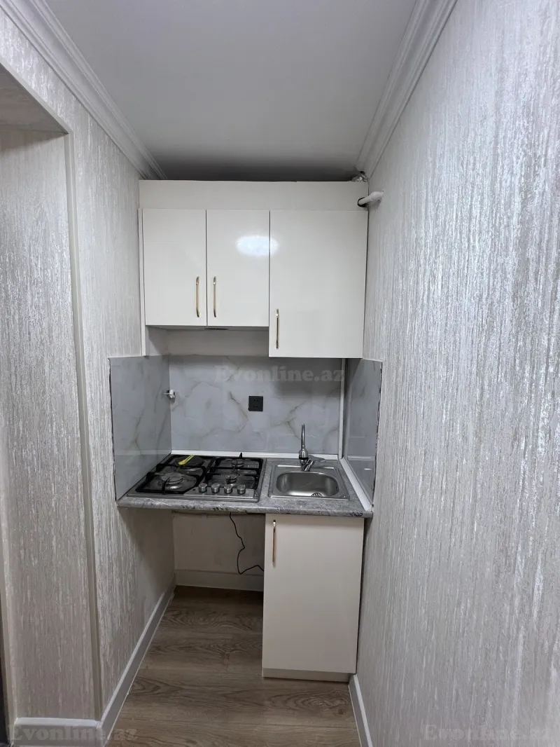 2 otaqlı köhnə tikili mənzil satılır — Yasamal, Bakı - şəkil 6