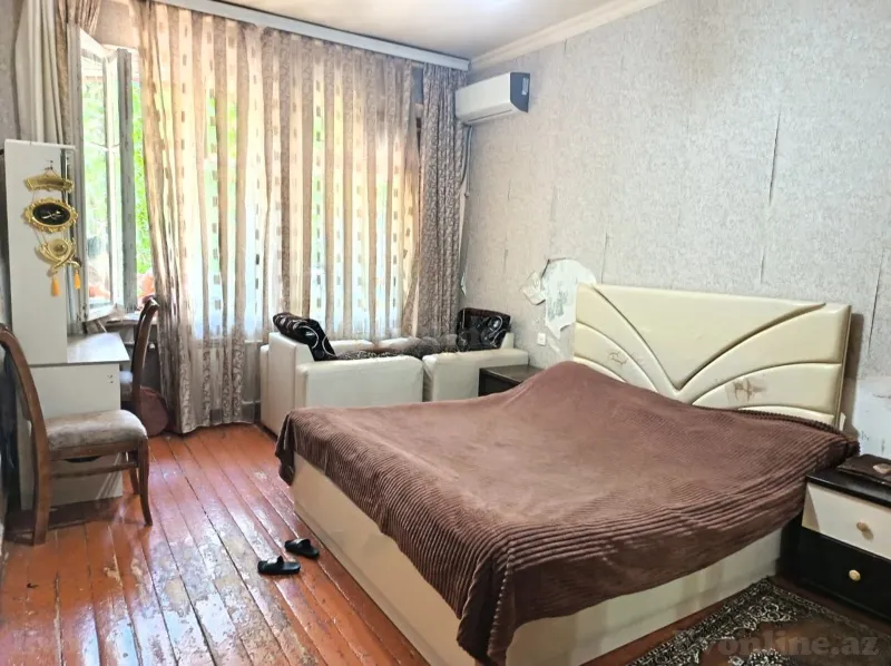 3 otaqlı köhnə tikili mənzil satılır — Elmlər Akademiyası m., Bakı - şəkil 3