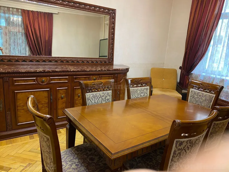 2 otaqlı köhnə tikili mənzil kirayə verilir — 28 May m., Bakı - şəkil 3