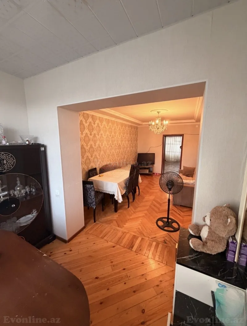 3 otaqlı köhnə tikili mənzil satılır — 7-ci mikrorayon, Bakı - şəkil 2